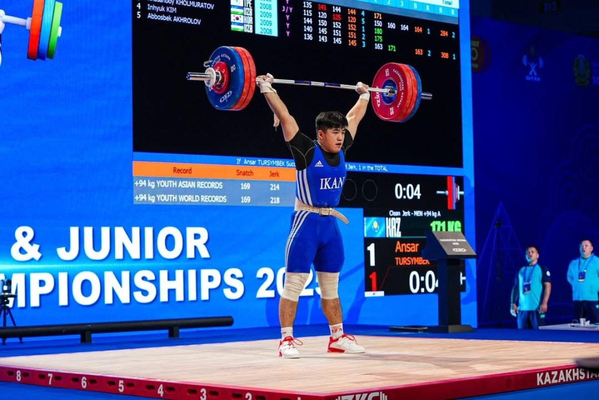 Қазақстандық ауыратлет Аңсар Тұрсынбек Азия чемпионатында күміс жүлдегер атанды