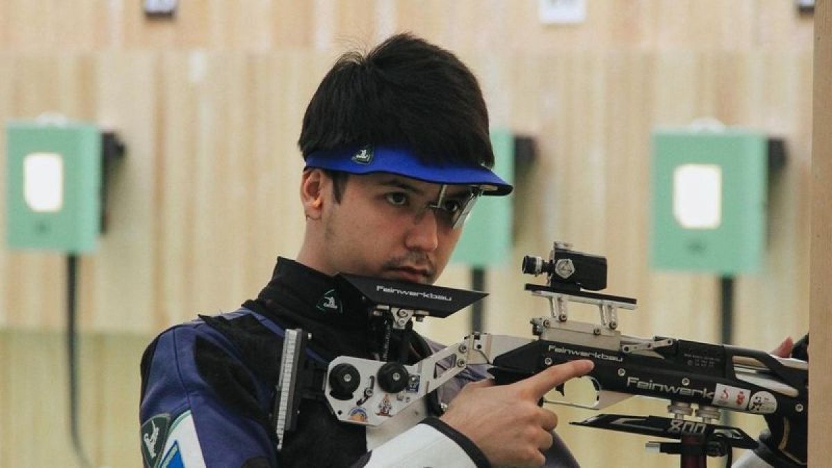 Нысана көздеу: Ислам Сәтпаев Азия чемпионатында алтын медаль жеңіп алды