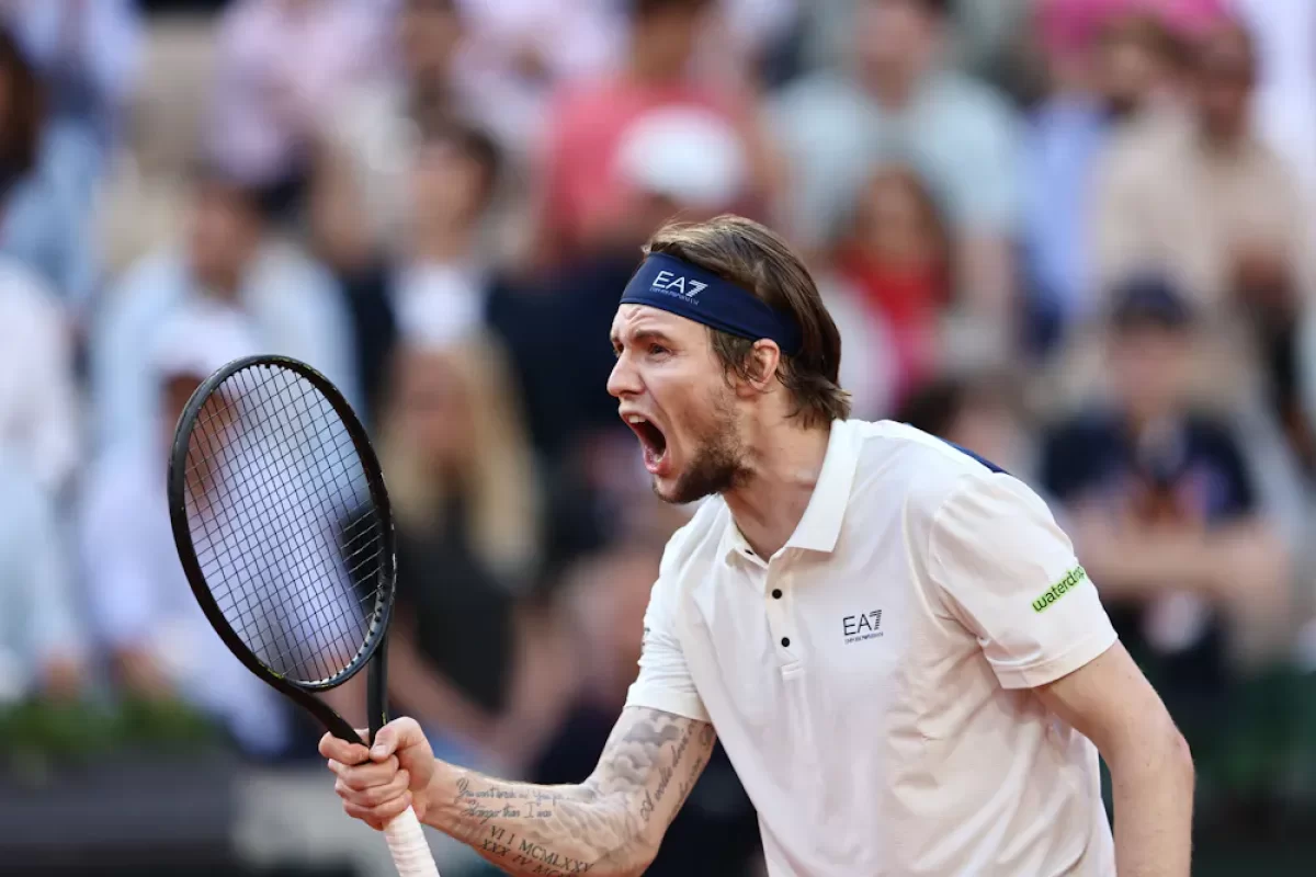 Бублик US OPEN экс-чемпионын ұтып, турнирді сәтті бастады