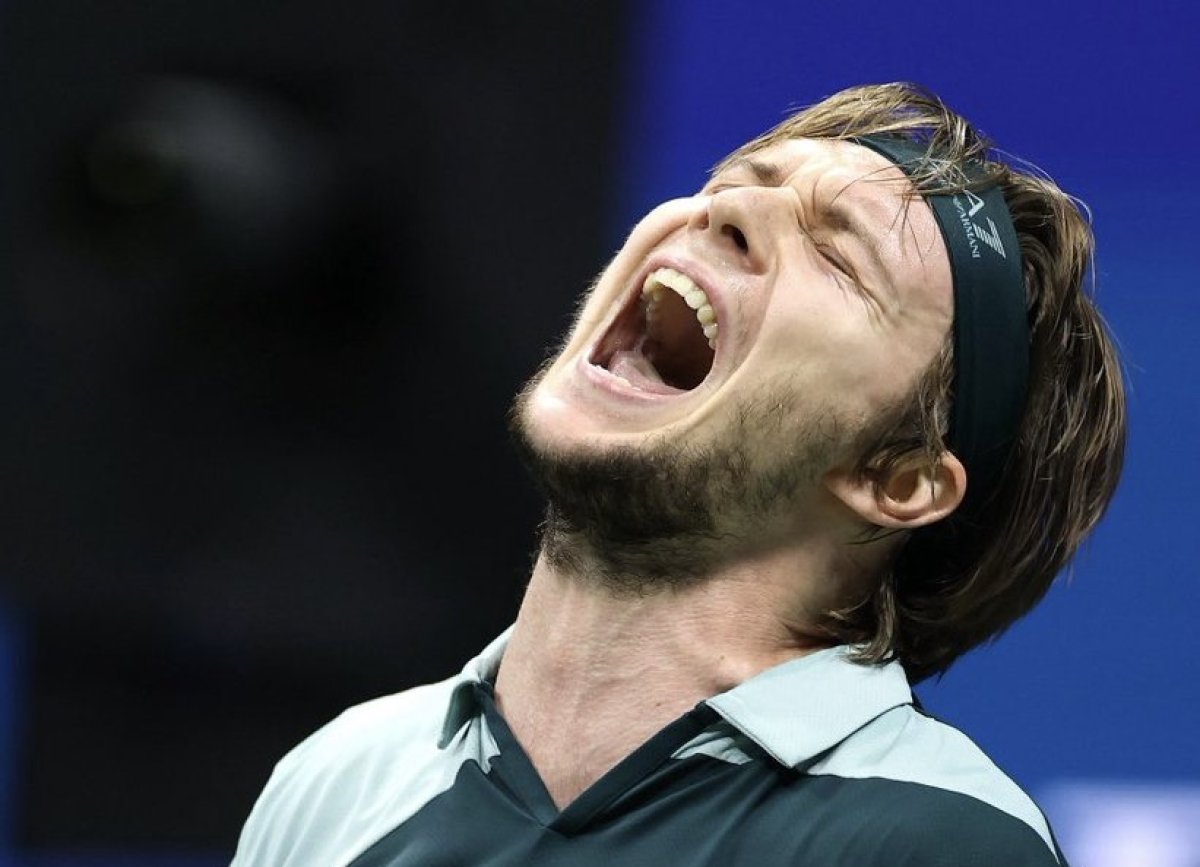 US Open: Бублик төртінші айналымда Синнерге қарсы ойнайтын болды