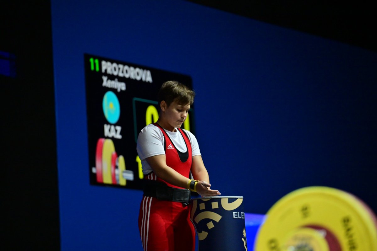 Ауыратлет Ксения Прозорова жасөспірімдер Азиадасында екінші медалін жеңіп алды