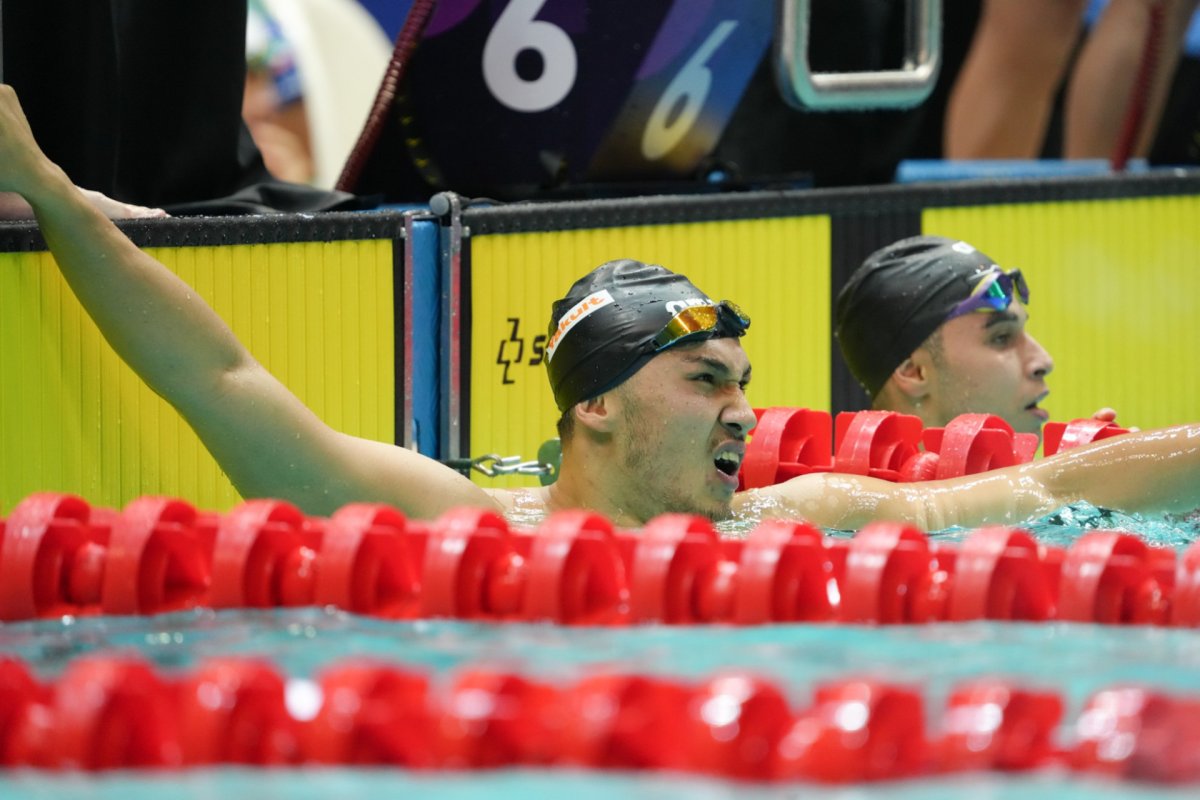 Ғалымжан Балабек суда жүзуден Қазақстан рекордын жаңартты