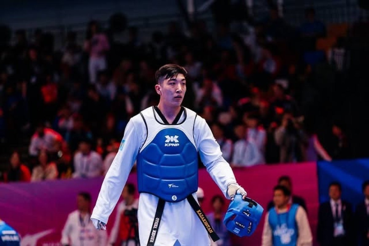 Таеквондошы Бейбарыс Қаблан жастар арасында әлем чемпионатының финалына шығу үшін бақ сынайды