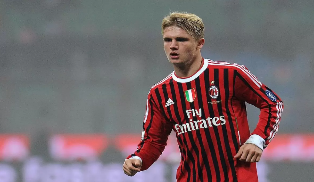 Әйгілі "Милан" ойыншысы қазақстандық клубқа ауысты