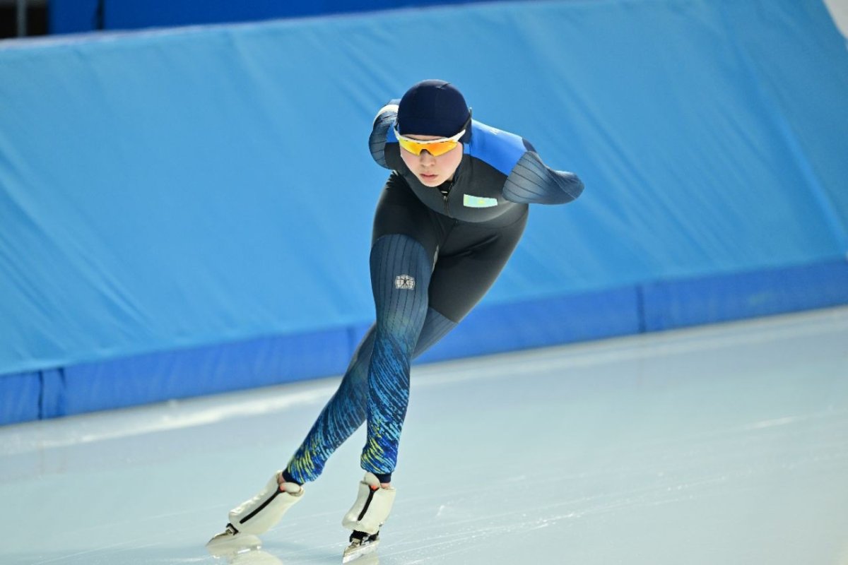 Қазақстан құрамасы конькимен жүгіруден жасөспірімдер арасындағы әлем чемпионатында алтын медаль жеңіп алды