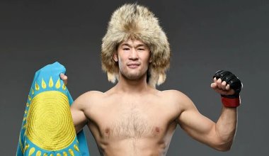 Шавкат Рахмоновқа UFC чемпионы атағы берілді